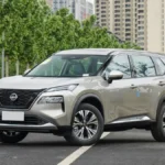 Tata को धूल चटाने आ गई Nissan X-Trail जिसमे आपको दमदार इंजन और आधुनिक फीचर्स देखने को मिलेंगे