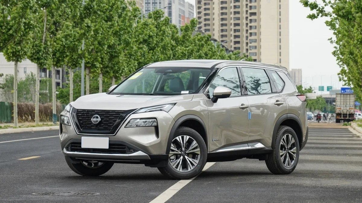 Tata को धूल चटाने आ गई Nissan X-Trail जिसमे आपको दमदार इंजन और आधुनिक फीचर्स देखने को मिलेंगे